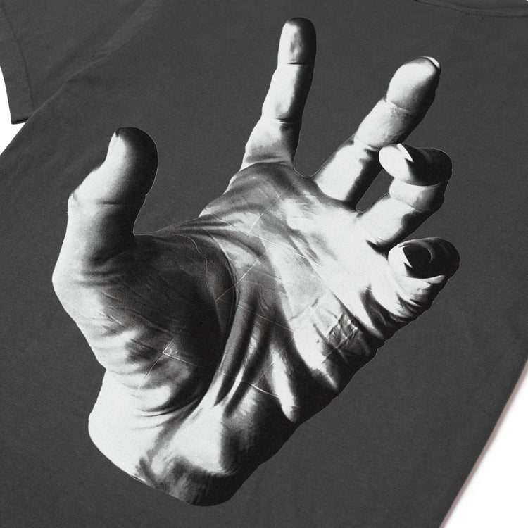 [Black] Puppet Hand Tee