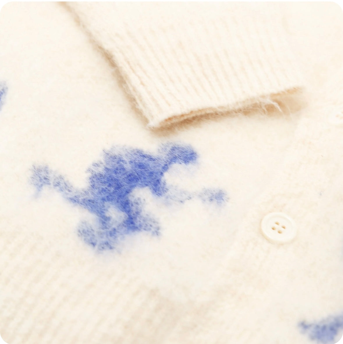 [WHITE] Running Guys Mohair Cardigan