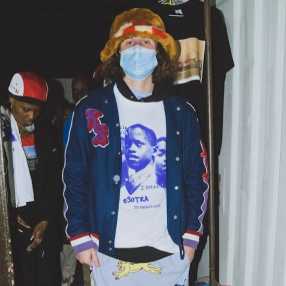 [WHITE-BLUE] KOMBONATION KAOFELA x KIDSUPER TEE